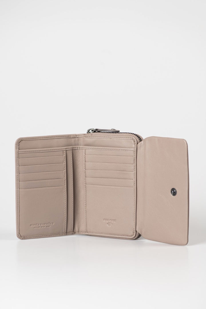 DAHLIA RV-Börse mit Klappe