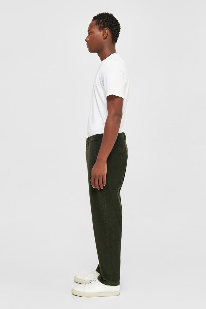 CHUCK Corduroy Pants