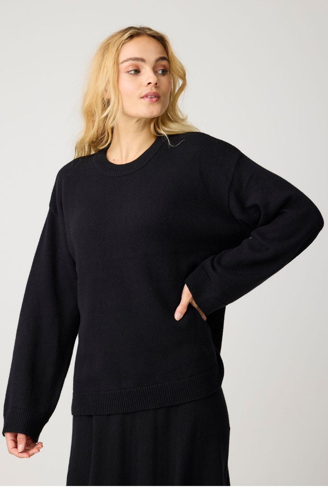 CASHMERE Crew Neck Sweater black jet