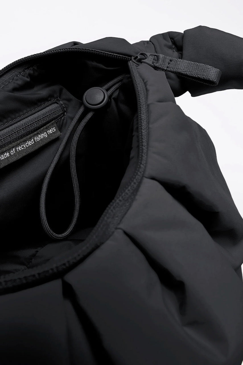 PLEAT Moon Bag Large