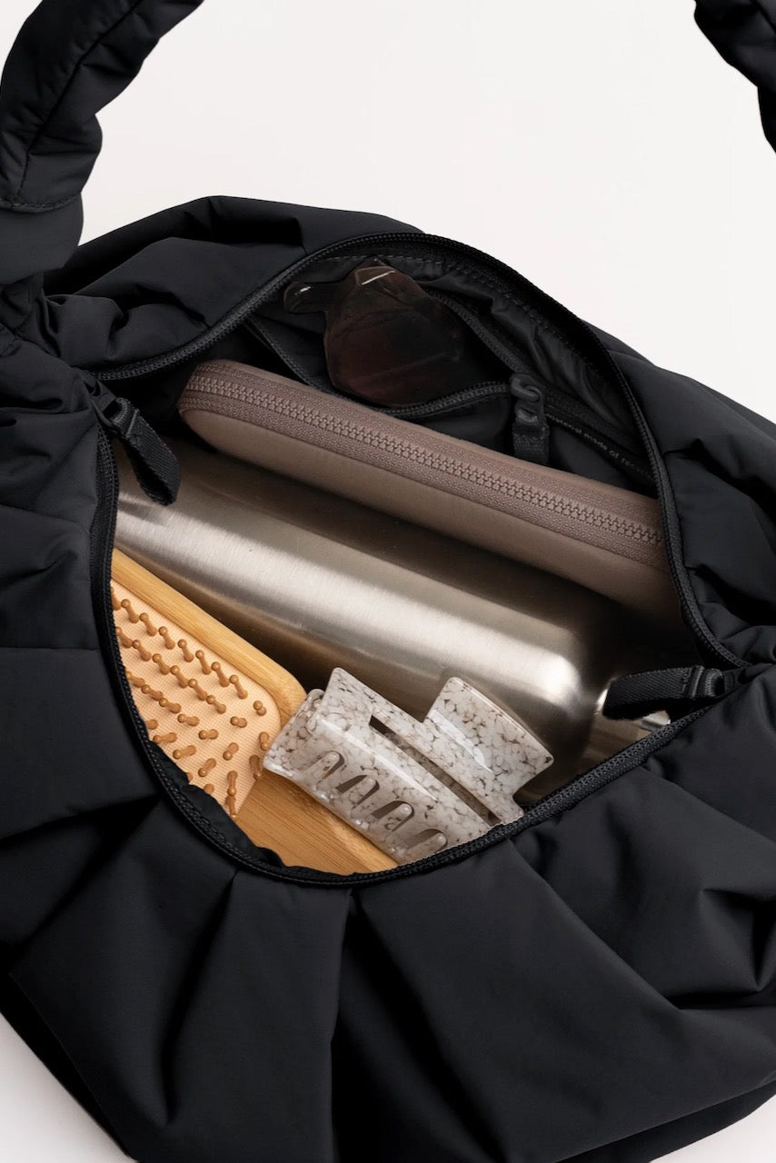 PLEAT Moon Bag Large