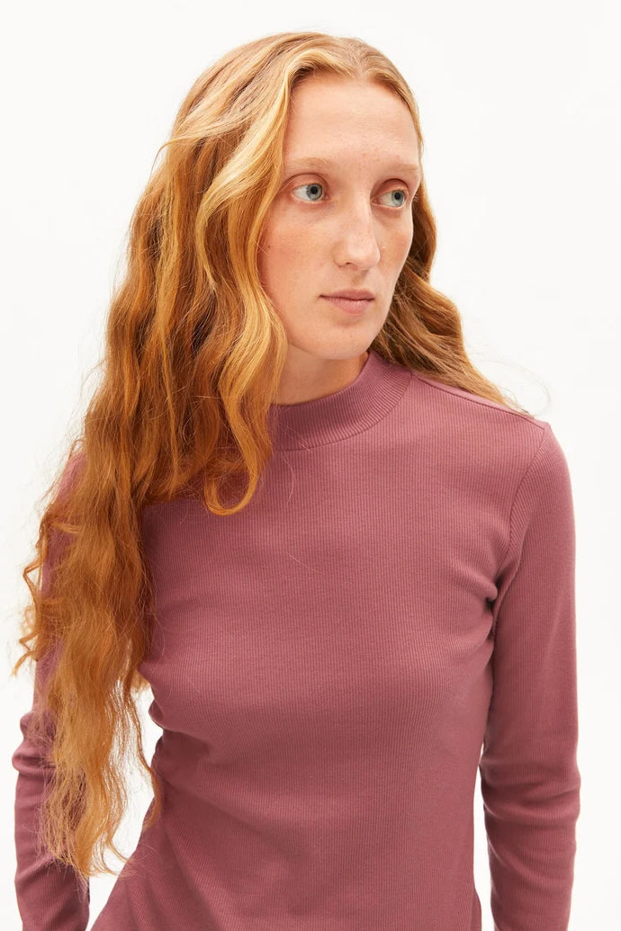 FATIMAARA Rib Longsleeve velvet ember