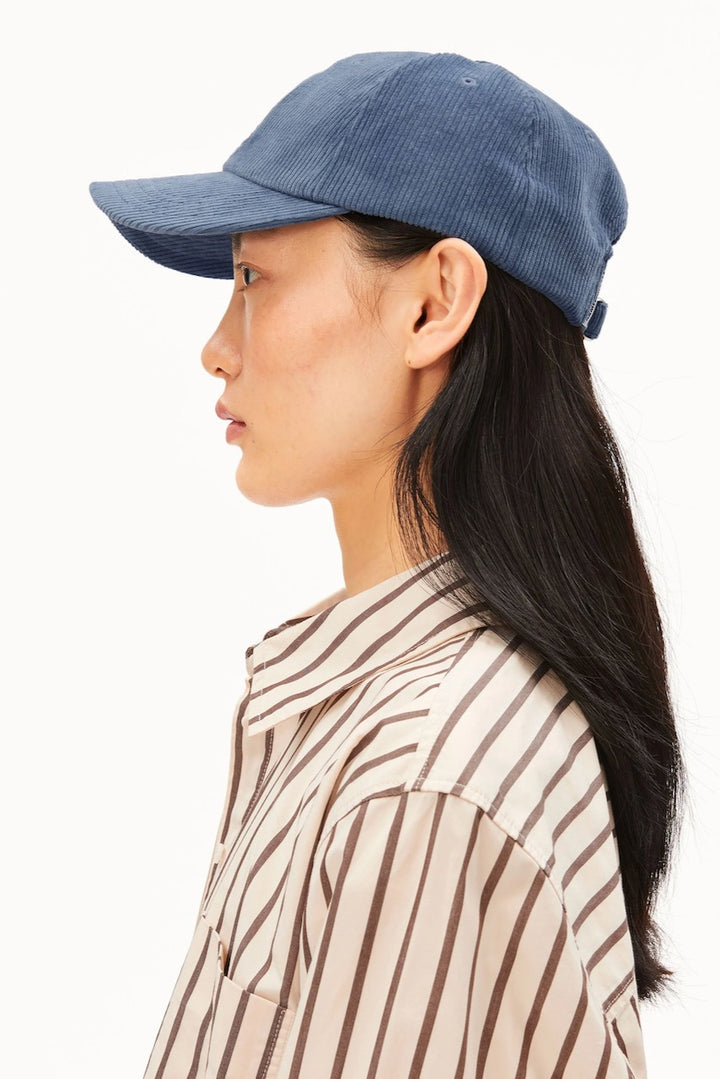 YENAAS Heavy Corduroy Cap