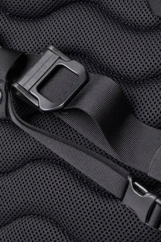 STREAM Messenger black