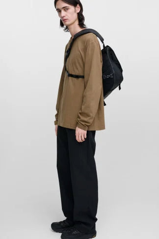 STREAM Messenger black