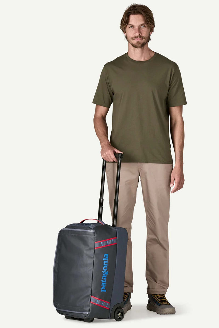 BLACK HOLE® Wheeled Duffel 40L
