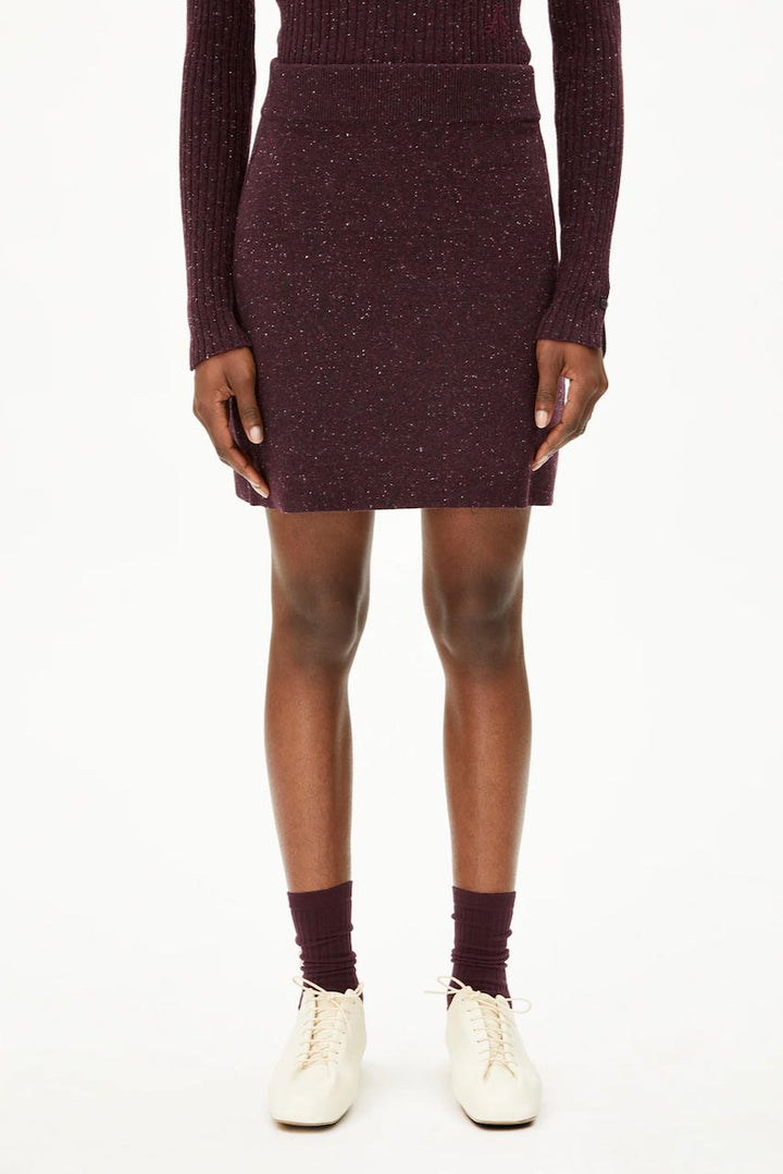 DARLAA TWEED Rock dark cranberry