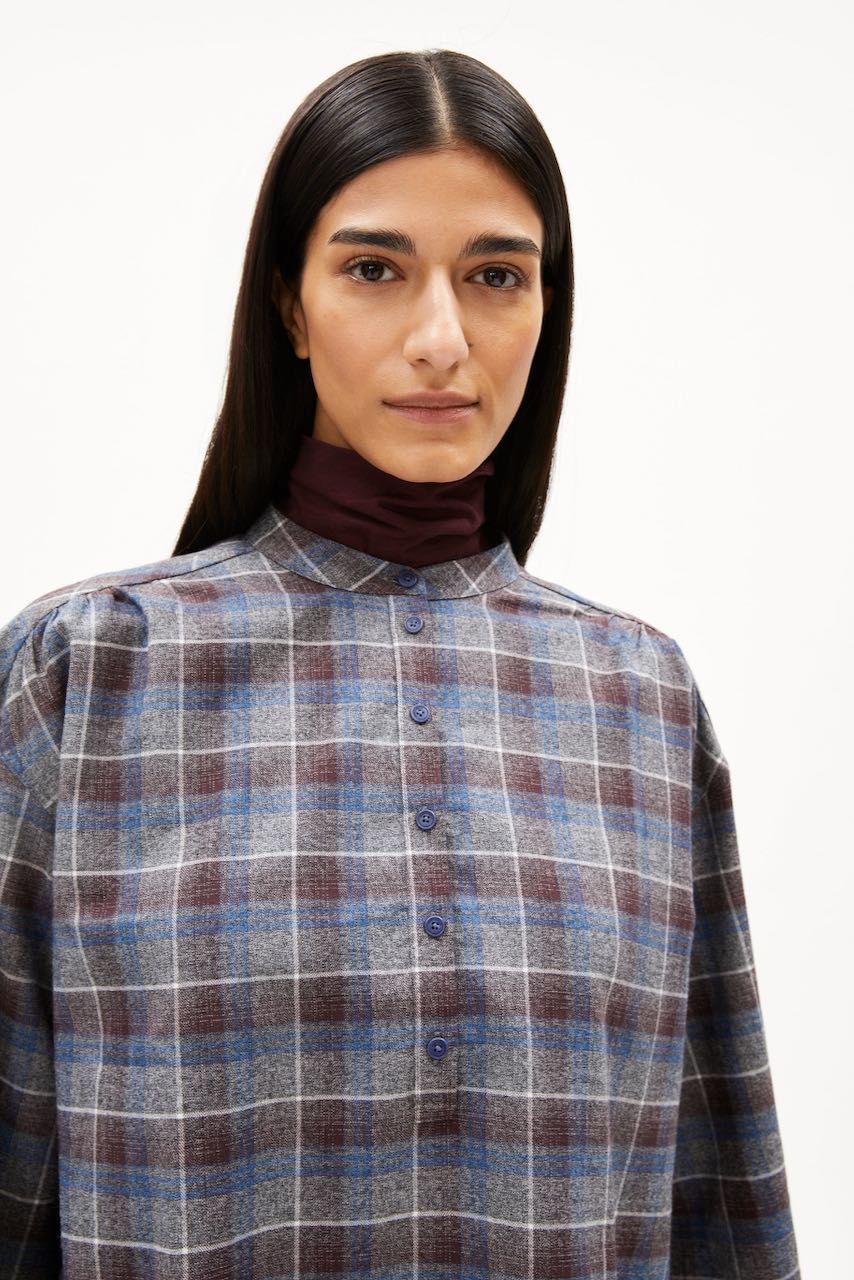 EFINARAA CHECK Bluse