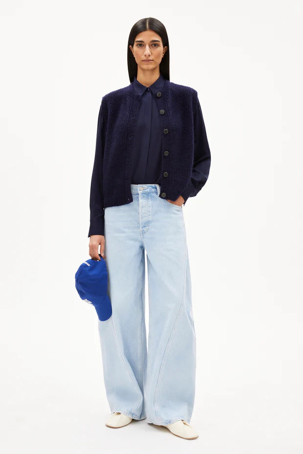 HELGEAA PREMIUM Vest tinted navy