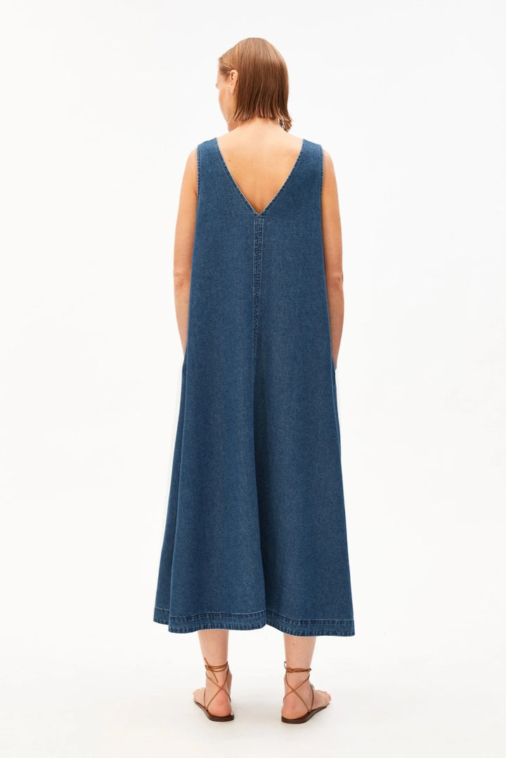 DENIM V-Neck Midi Dress eau