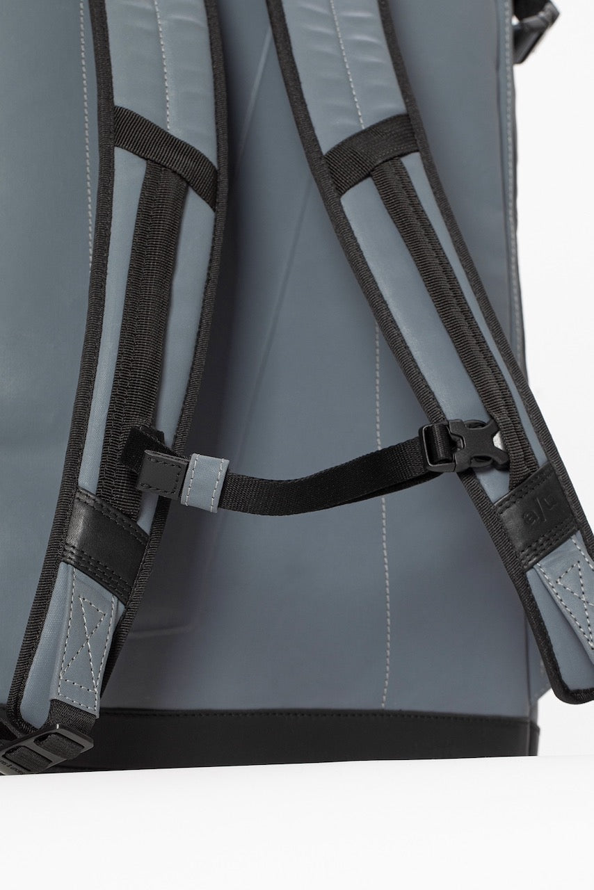 MATSUYAMA Backpack 16"