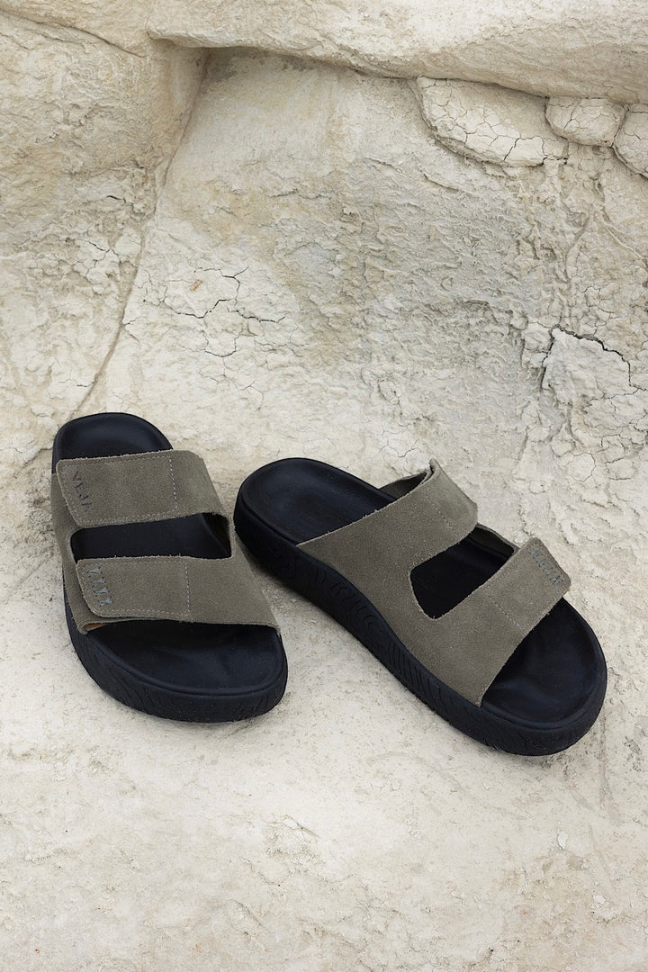 ETNA Suede kaki black