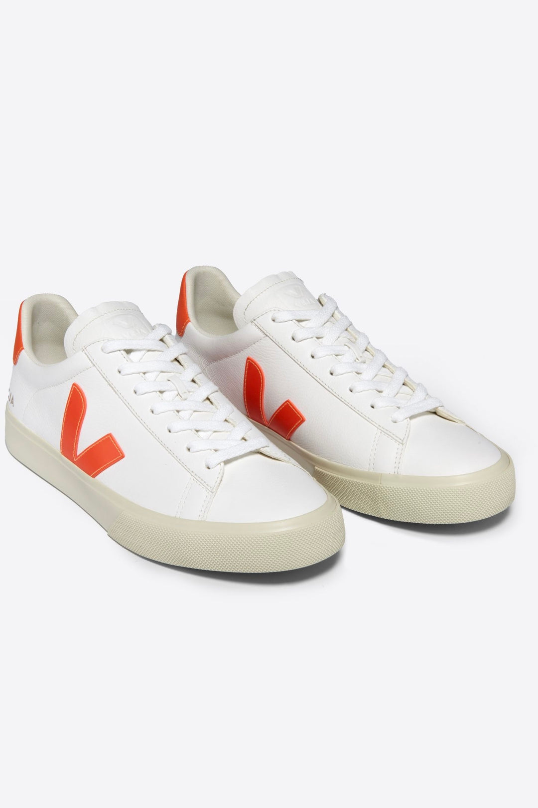 CAMPO Chromefree Leather extra white orange fluo| Veja