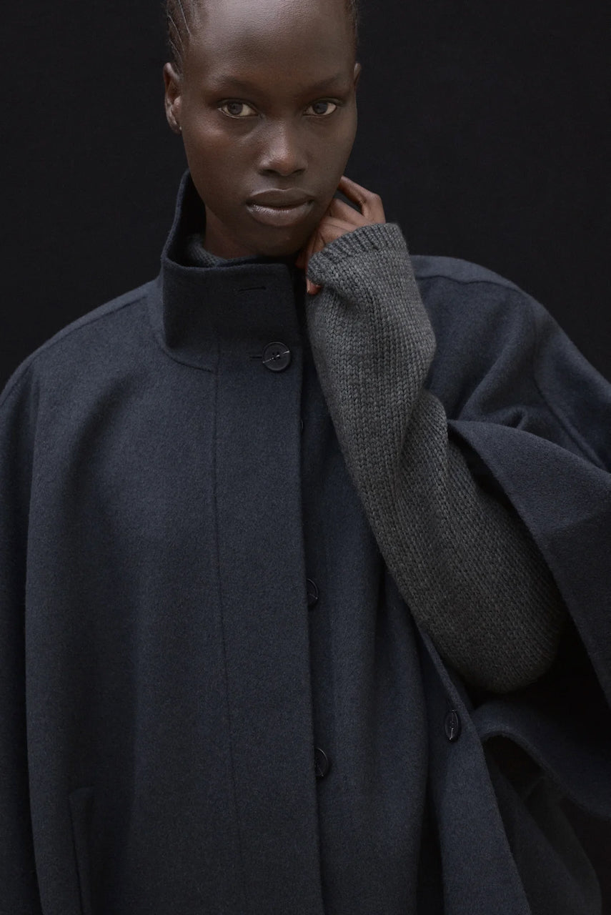 ASTURIA Cape charcoal khaki