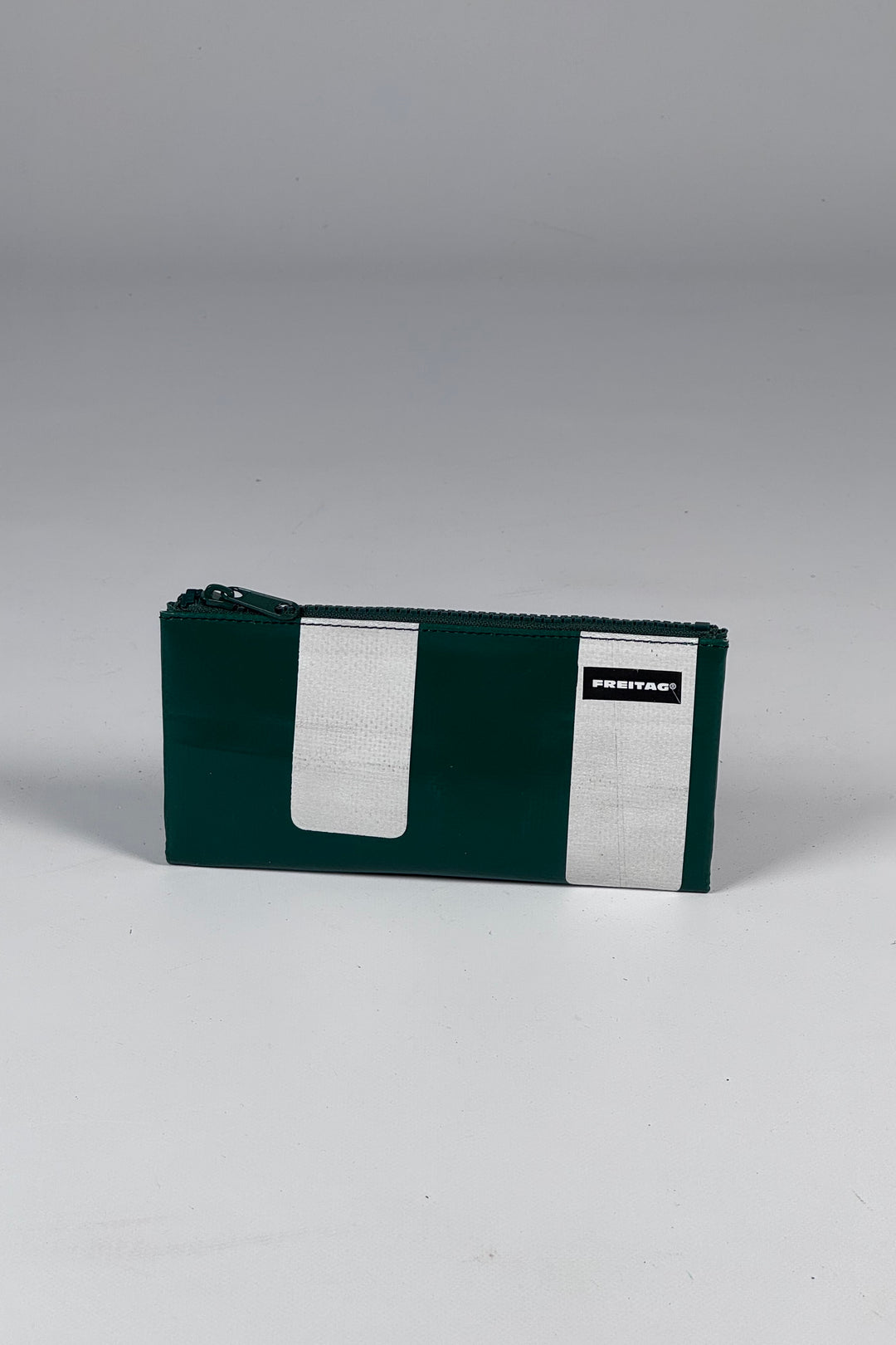 SERENA F06 Pouch