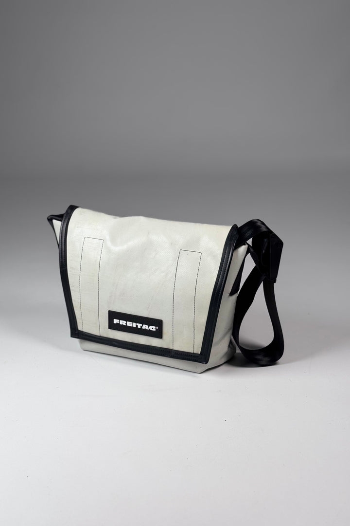 LASSIE F11 Messenger Classic S