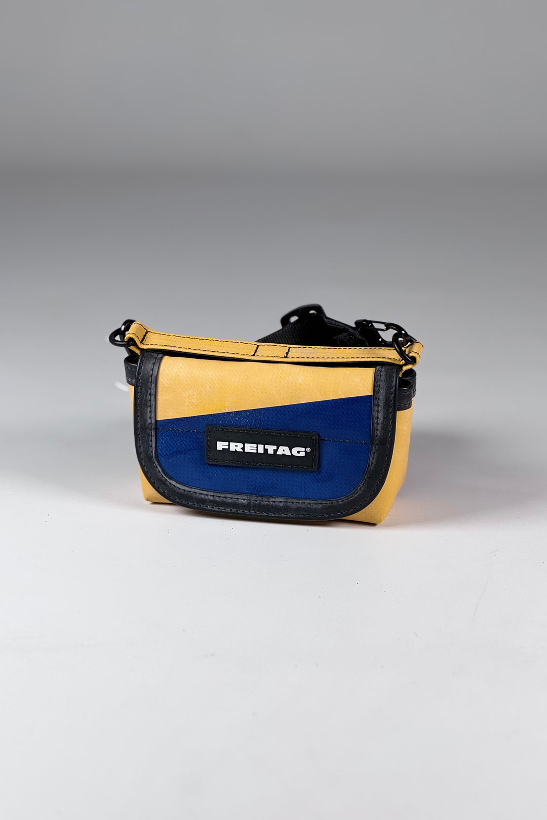 HEINZ F142 Satteltasche Crossbody-Bag