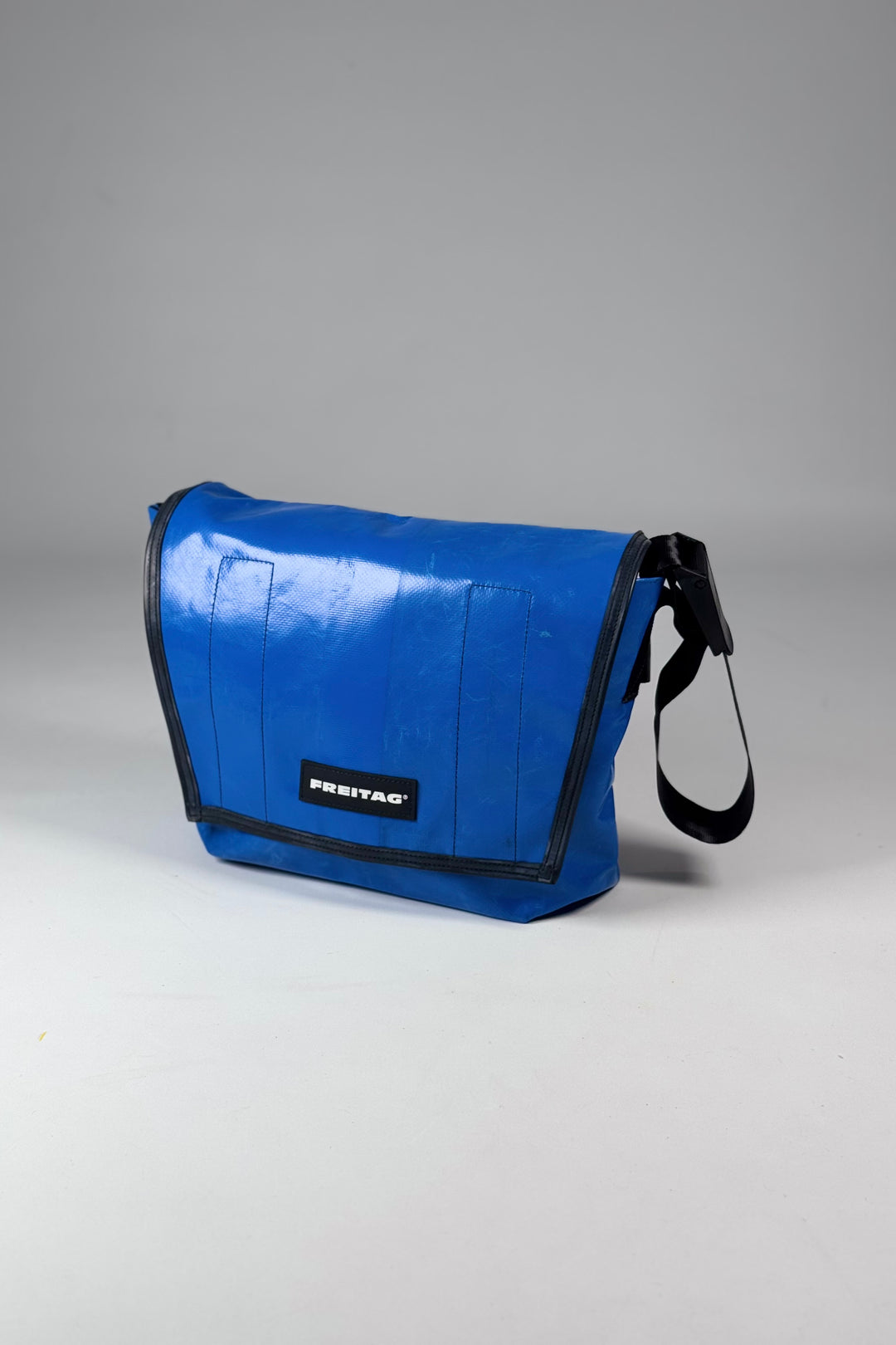 DEXTER F14 Messenger Classic Slim