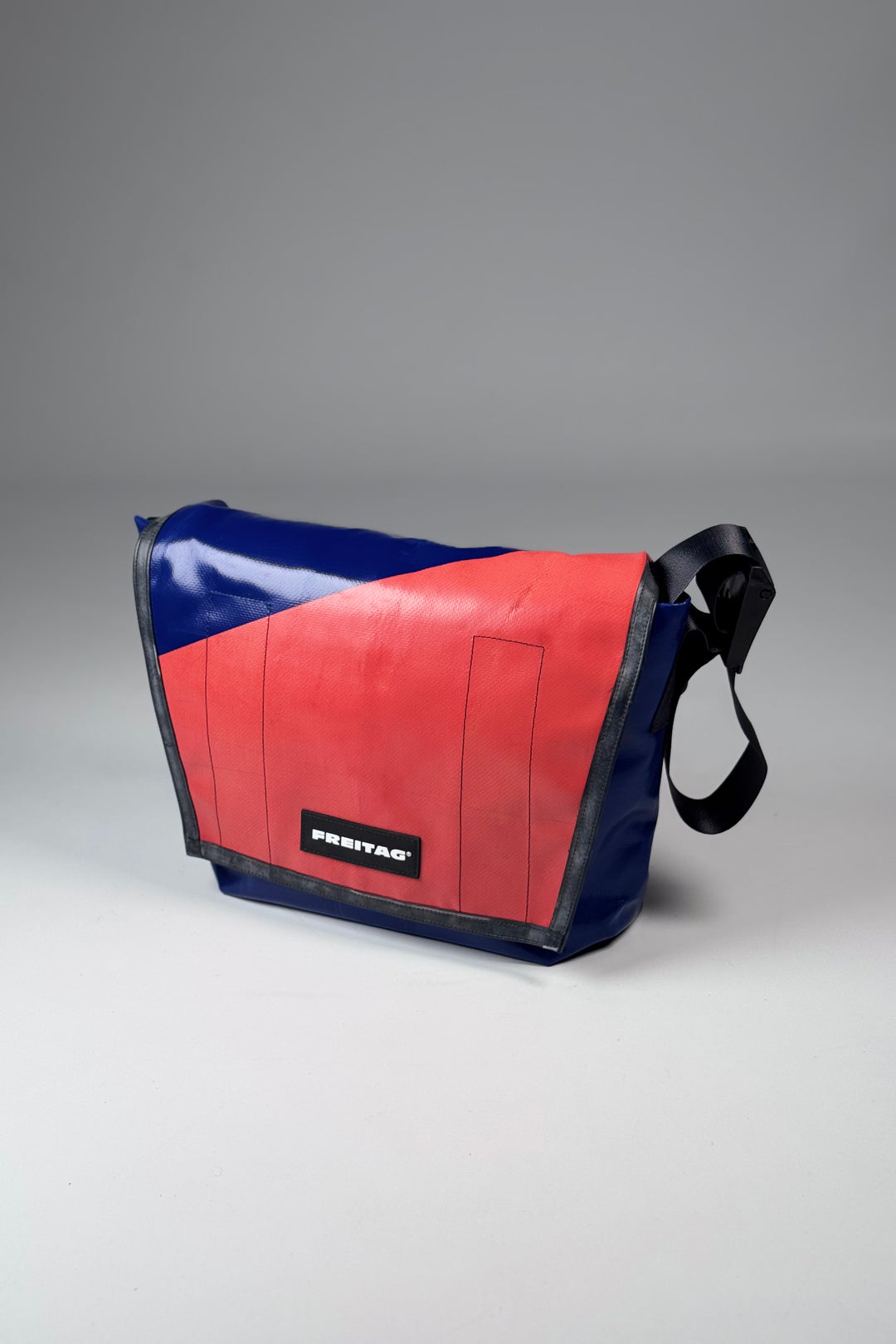 DEXTER F14 Messenger Classic Slim