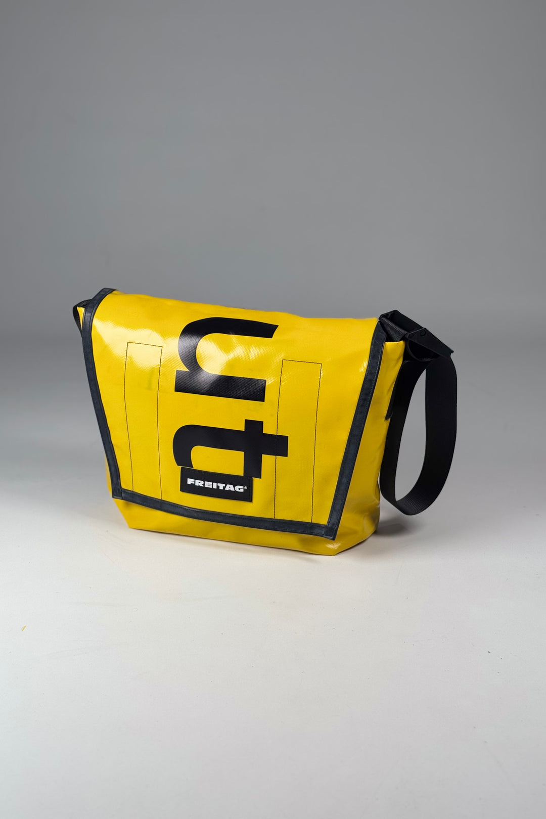 DEXTER F14 Messenger Classic Slim