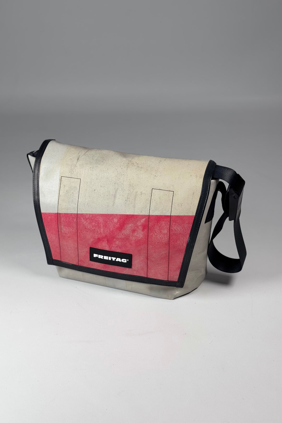 DEXTER F14 Messenger Classic Slim