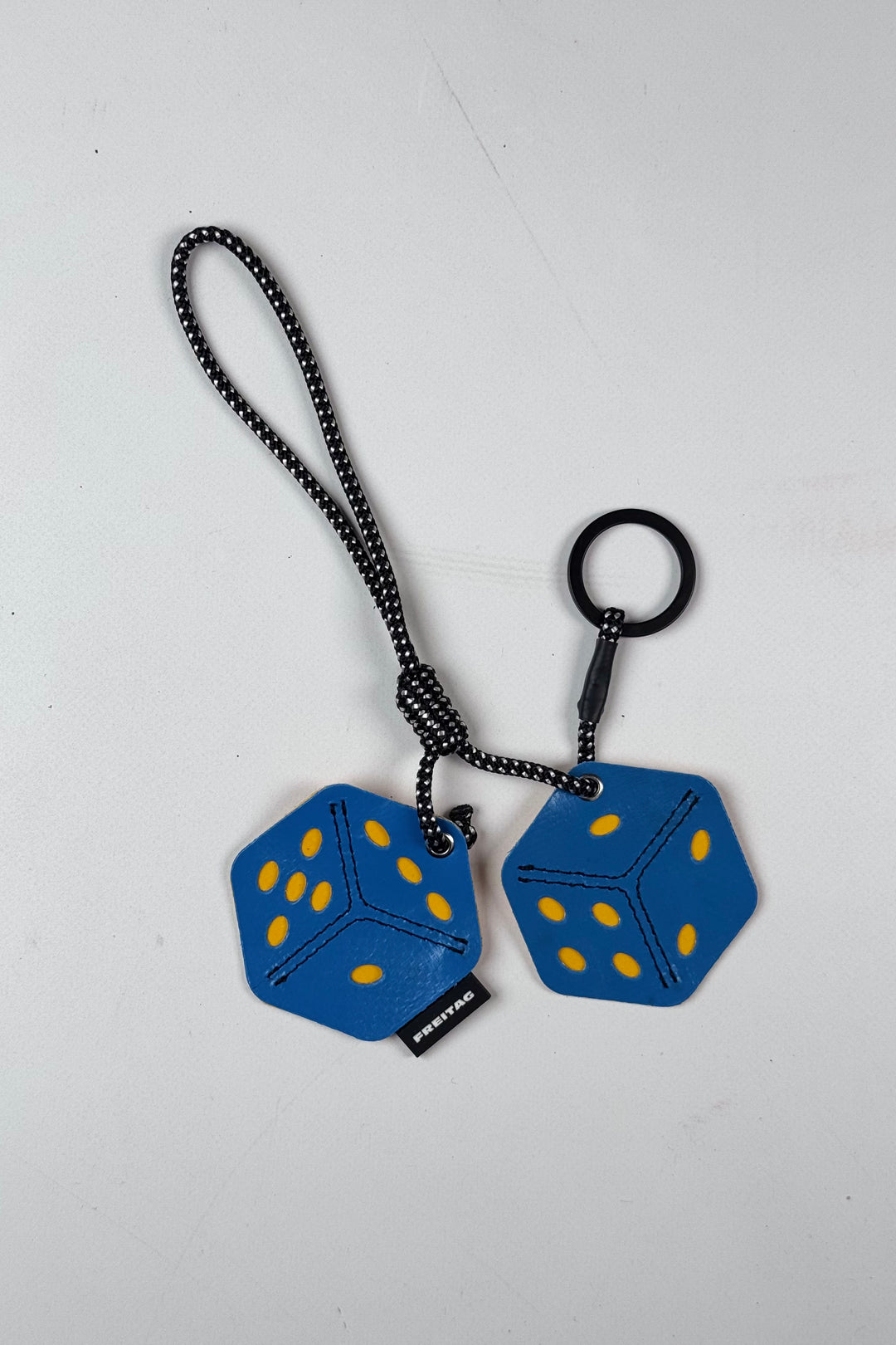 DICE F211 Anhänger