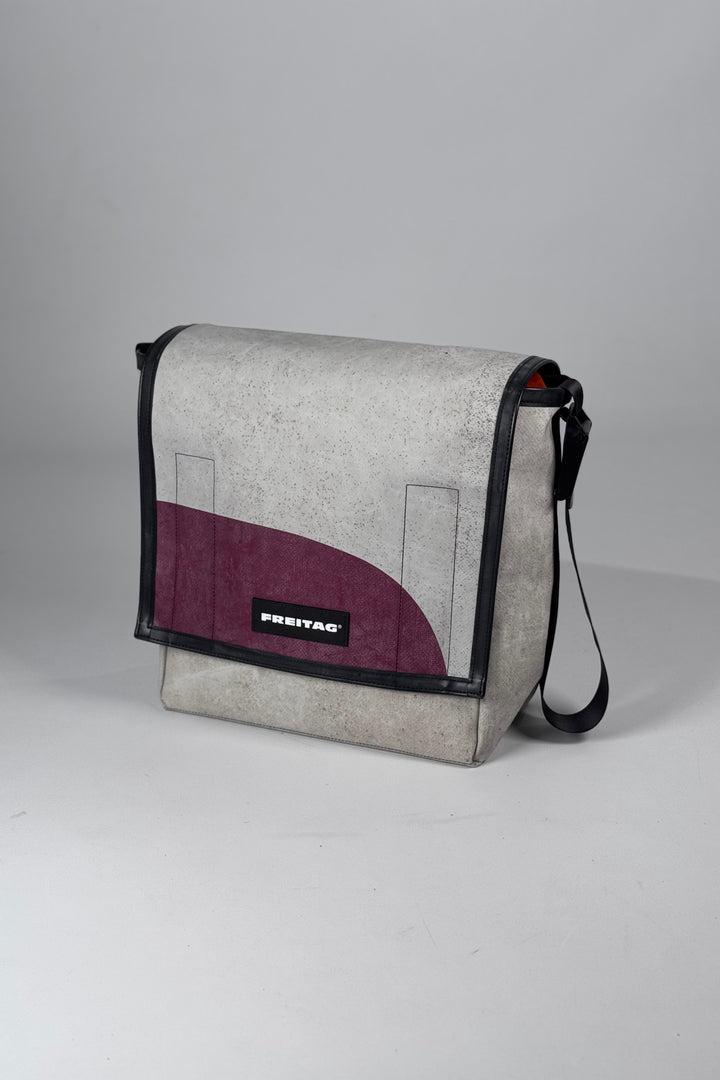 NIGHTCLUB F21 Messenger Classic DJ