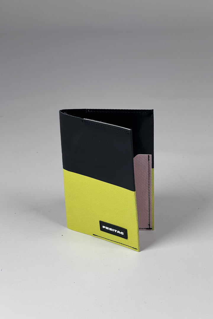EXPLORER F243 2-in-1 Sleeve