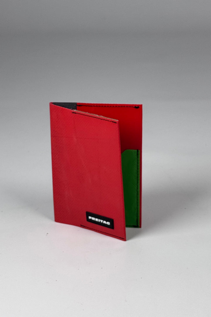 EXPLORER F243 2-in-1 Sleeve