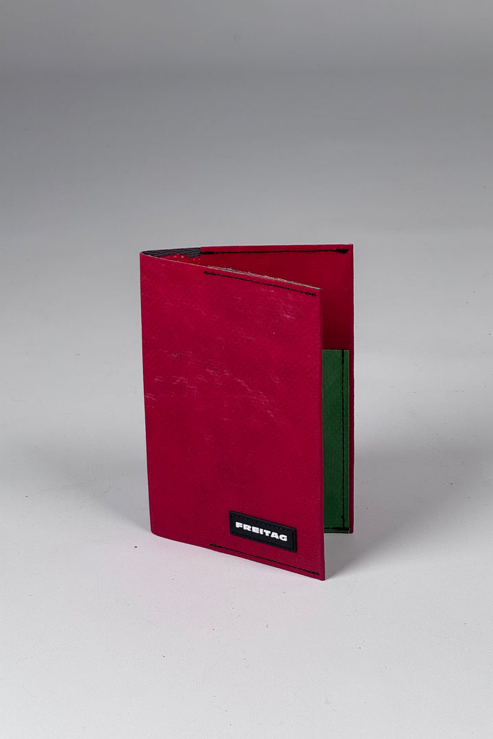 EXPLORER F243 2-in-1 Sleeve