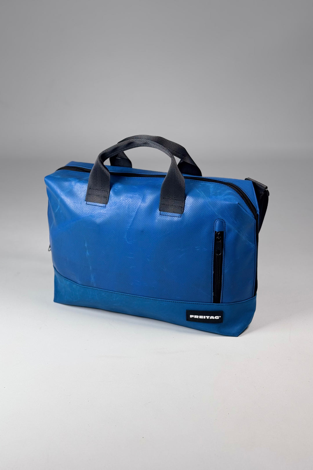 ROY F305 Laptop Bag medium