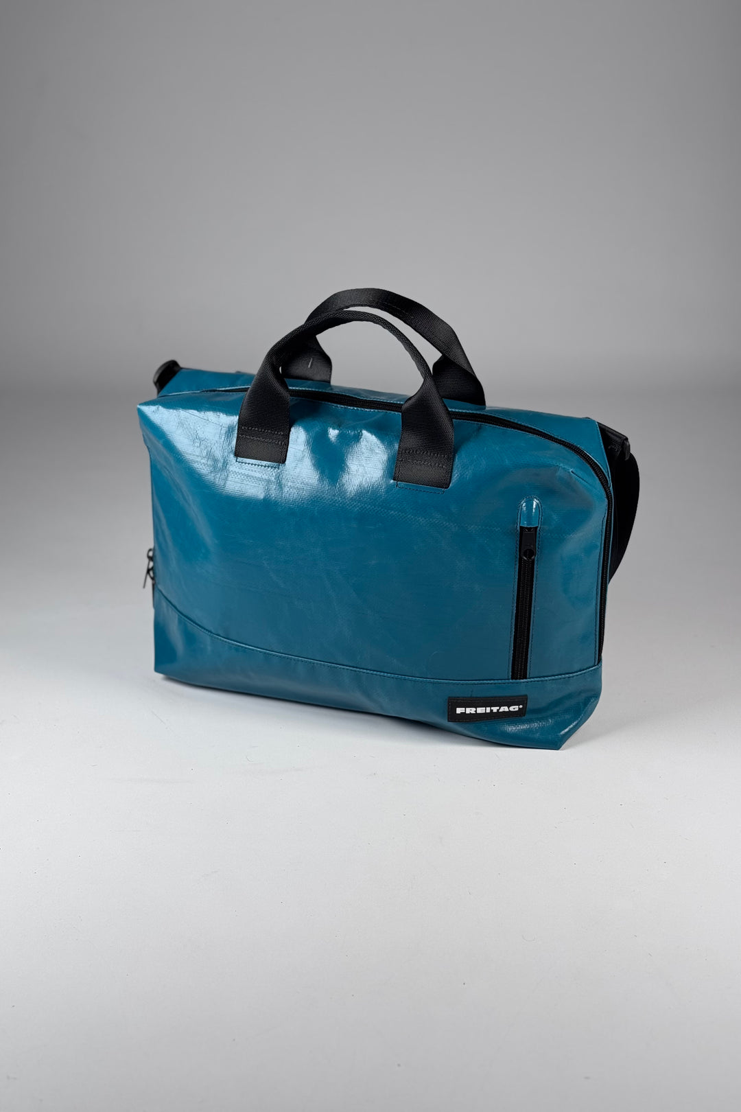ROY F305 Laptop Bag medium