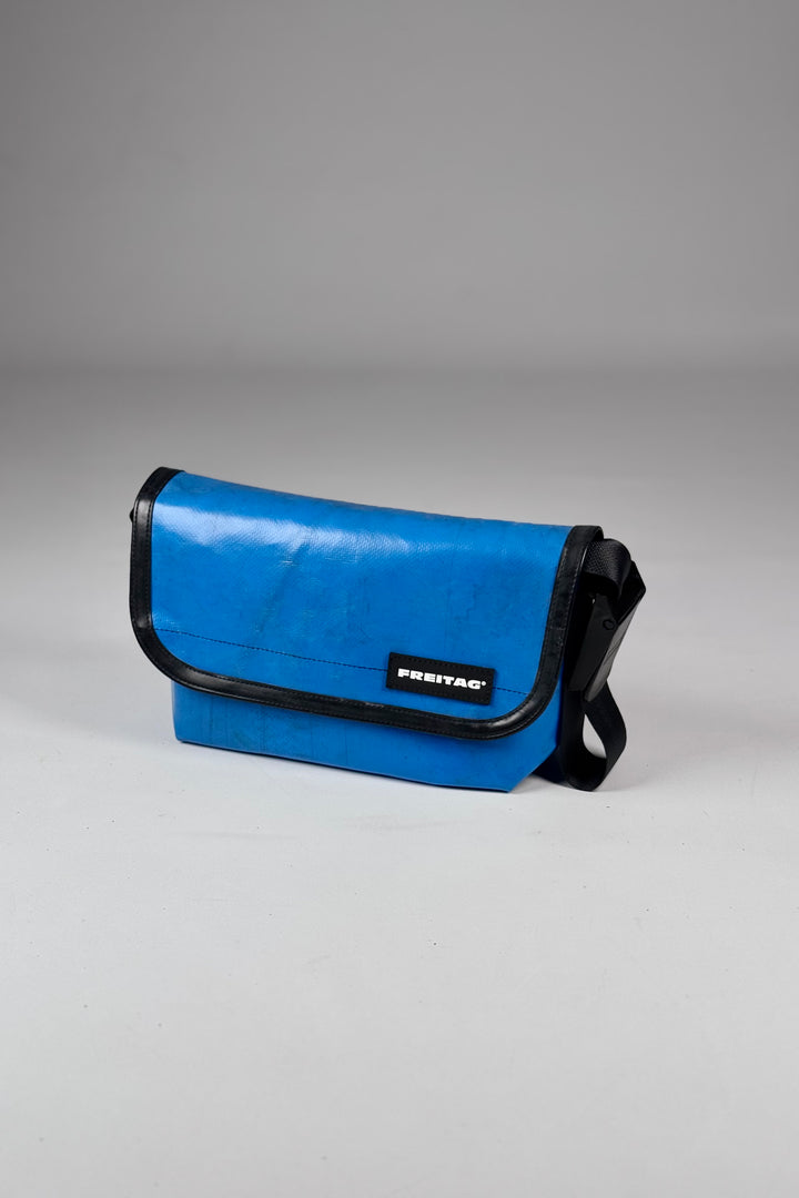 HAWAII FIVE-O F41 Messenger Bag extra small