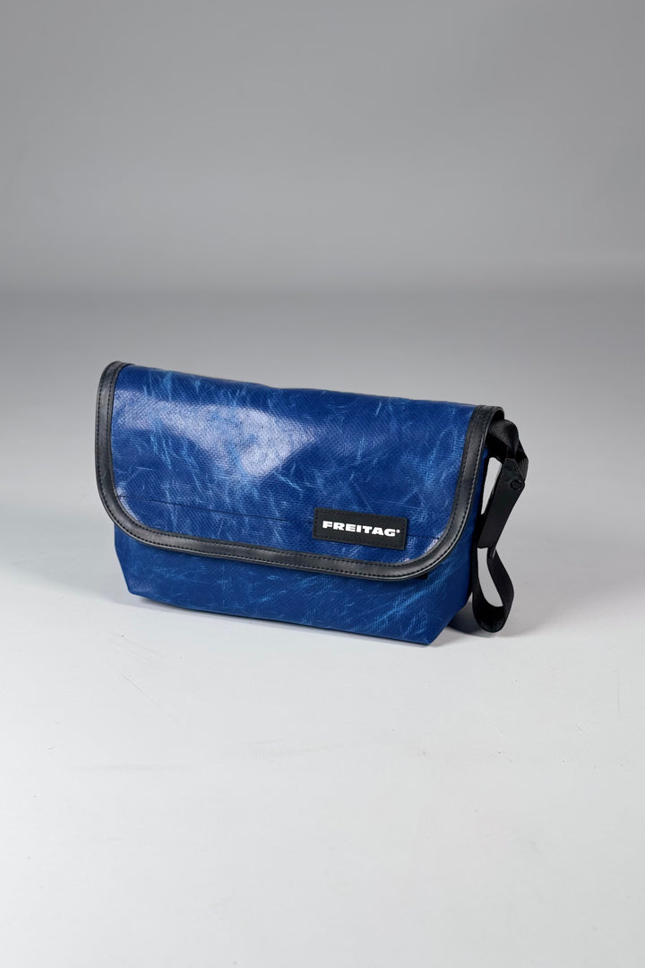 HAWAII FIVE-O F41 Messenger Bag extra small