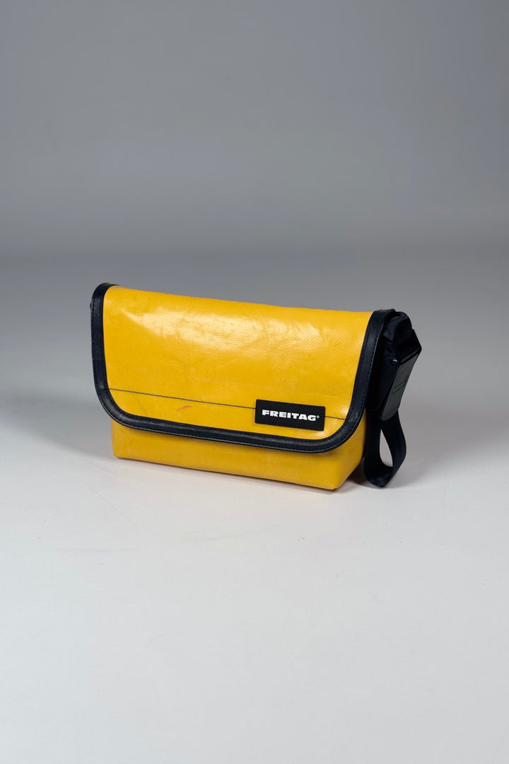 HAWAII FIVE-O F41 Messenger Bag extra small