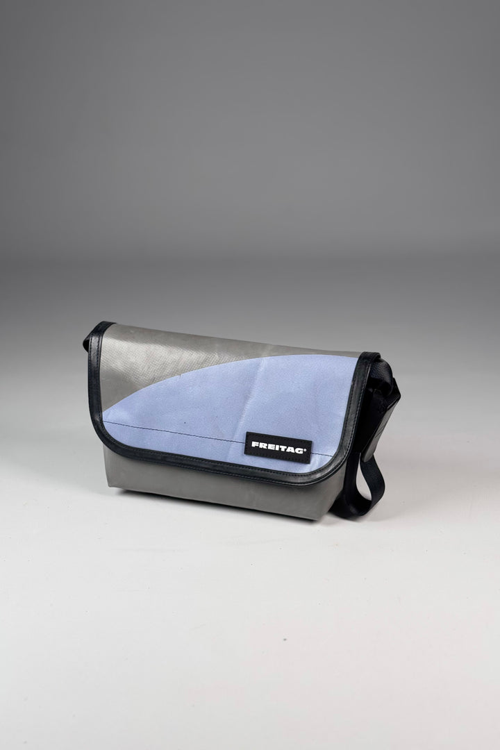 HAWAII FIVE-O F41 Messenger Bag extra small