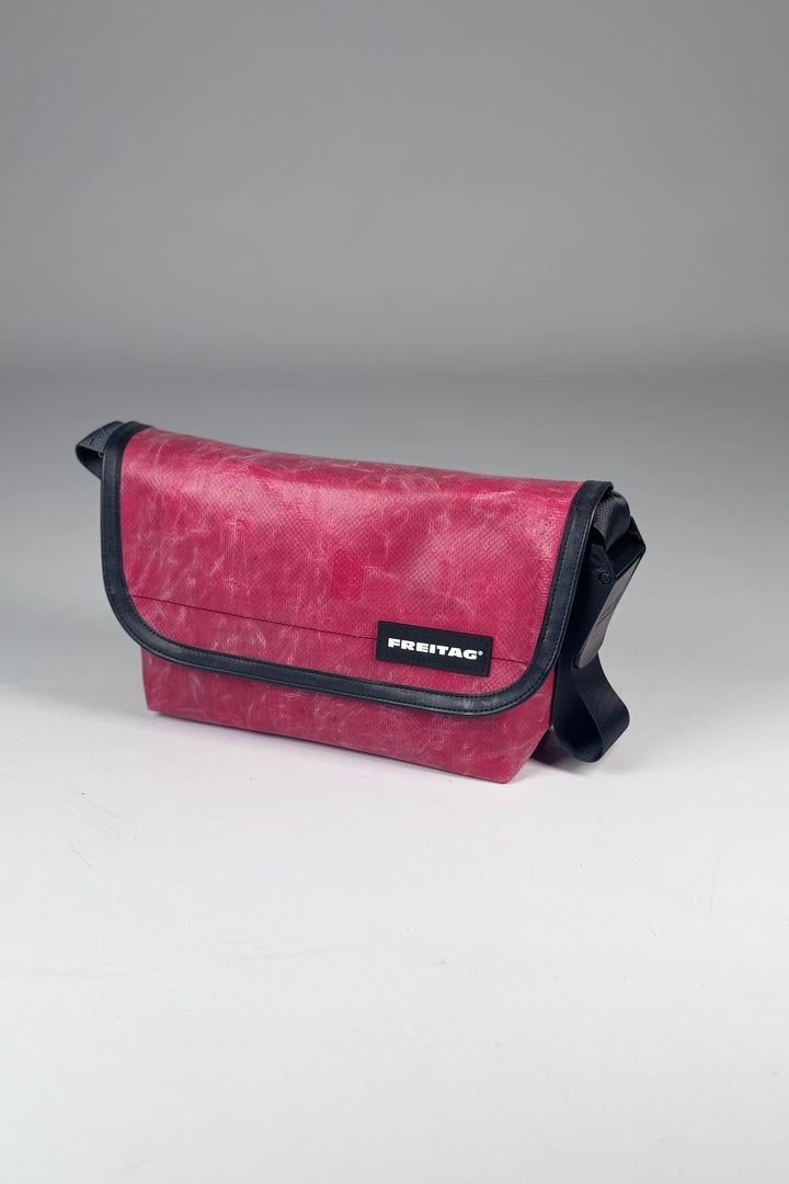 HAWAII FIVE-O F41 Messenger Bag extra small