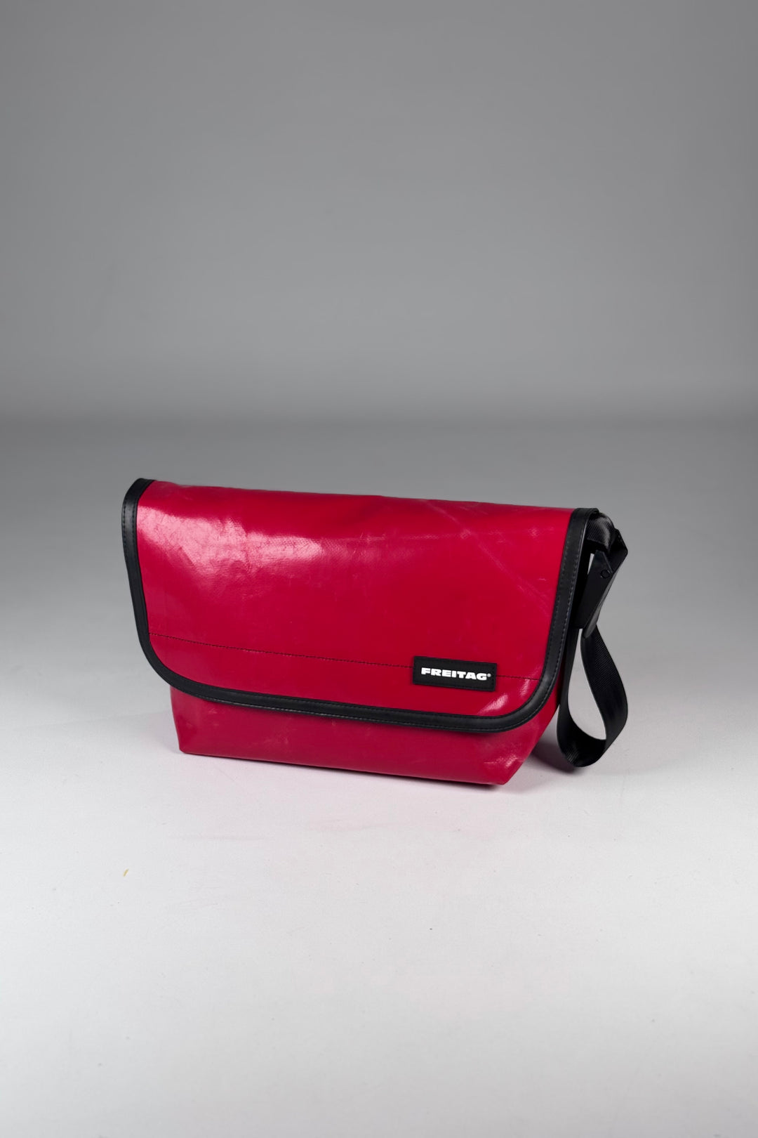 SURFSIDE 6 F42 Messenger
