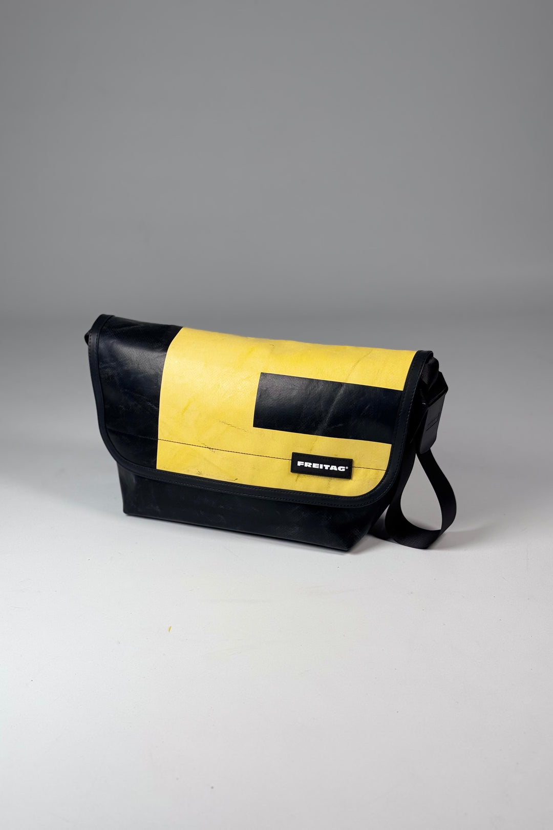 SURFSIDE 6 F42 Messenger