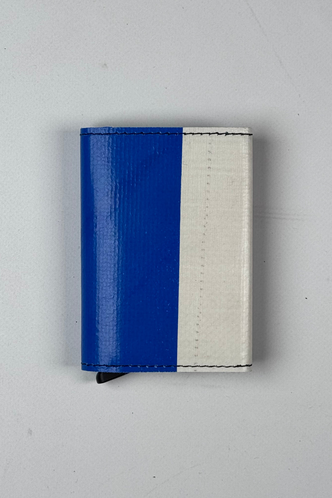 SECRID X FREITAG F705