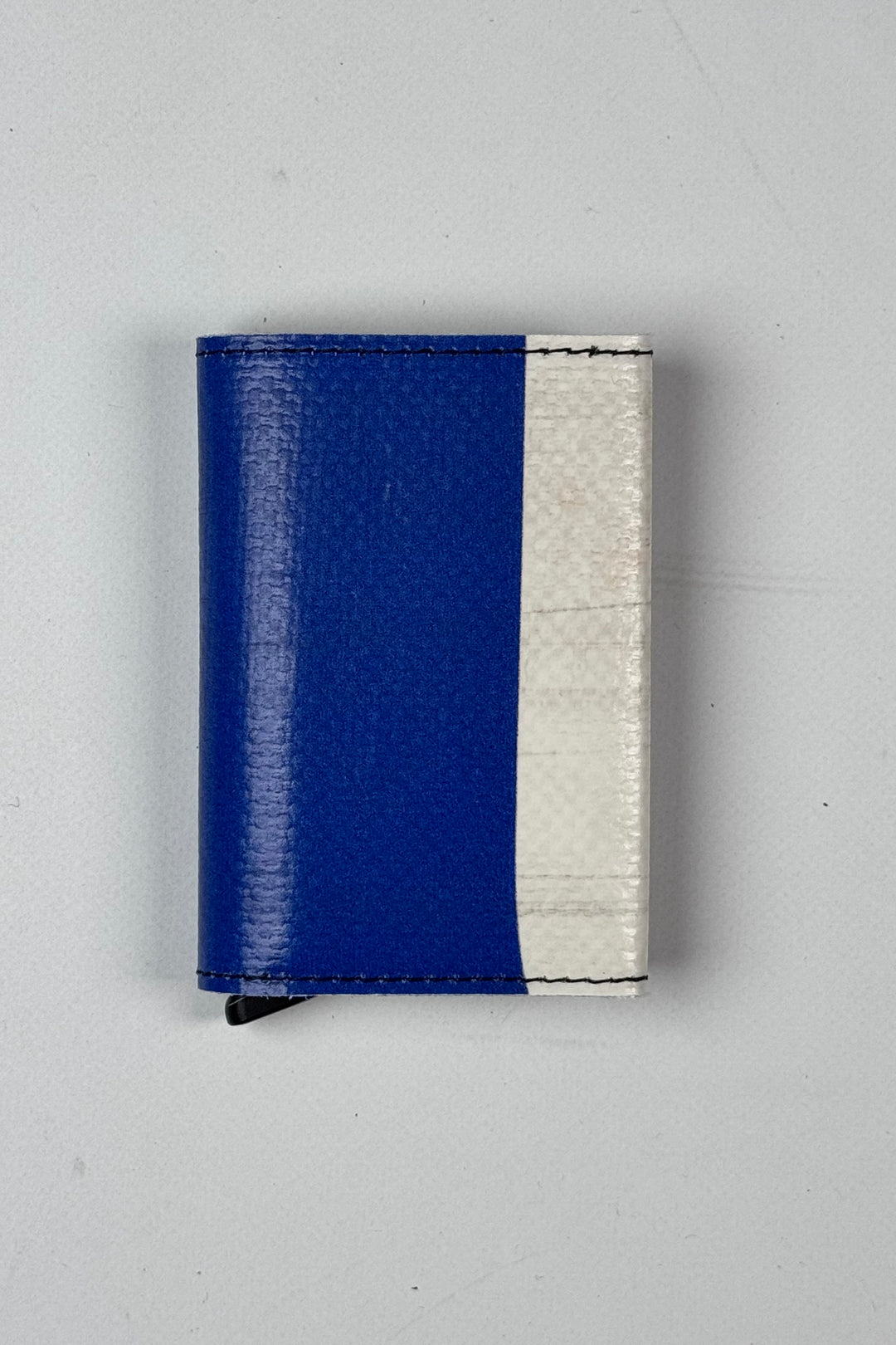 SECRID X FREITAG F705