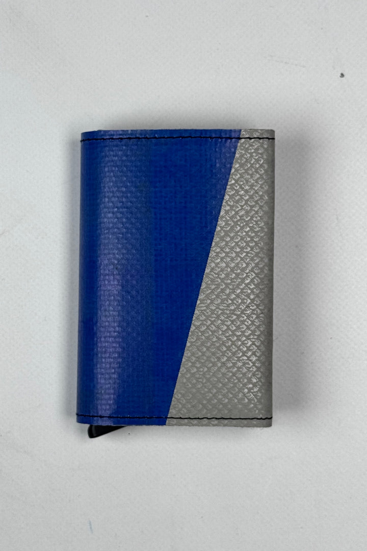 SECRID X FREITAG F705