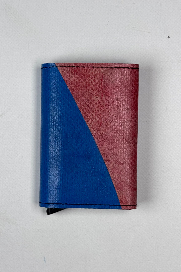 SECRID X FREITAG F705