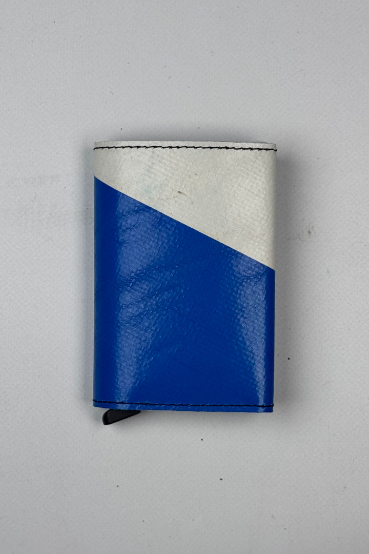 SECRID X FREITAG F705