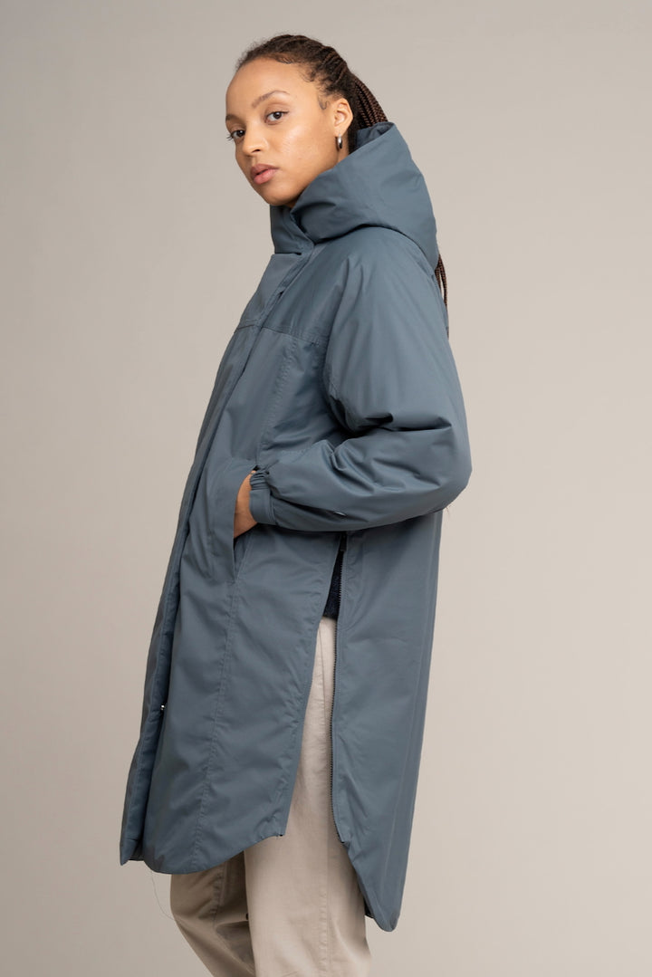 ODA Coat cold blue