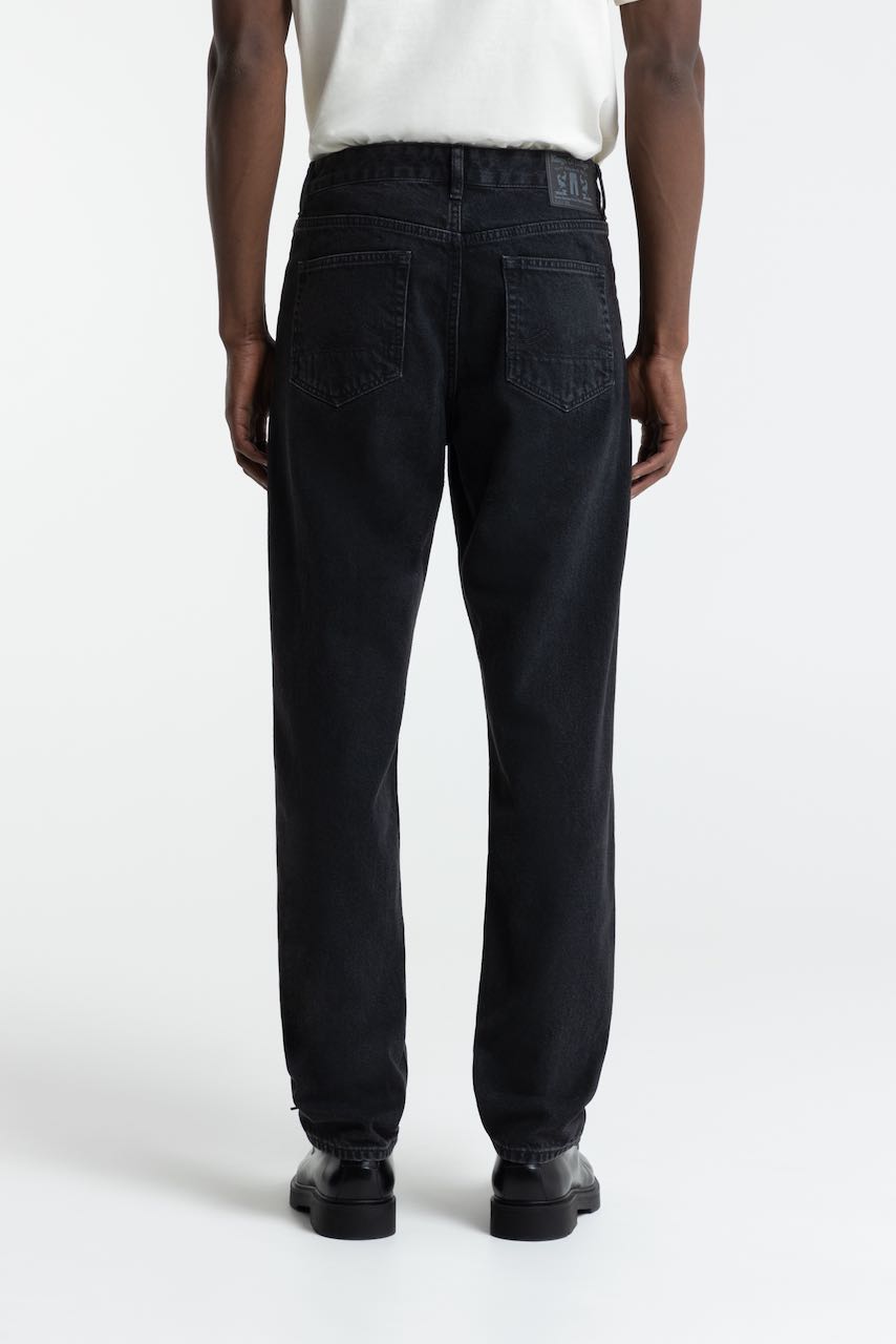 SUSHAN Jeans holo black used