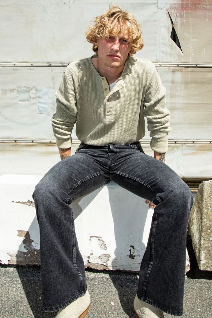 HENLEY Waffle LS T-Shirt desert