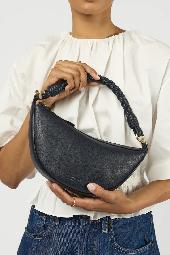 LEO Mini Twisted Handle Bag