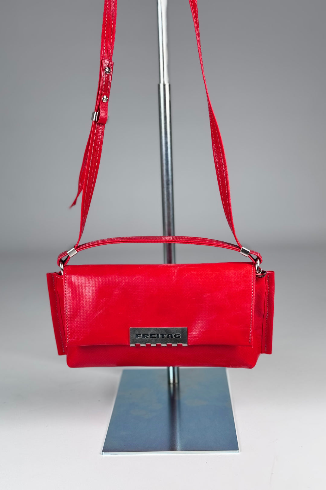 ELLY R201 Crossbody