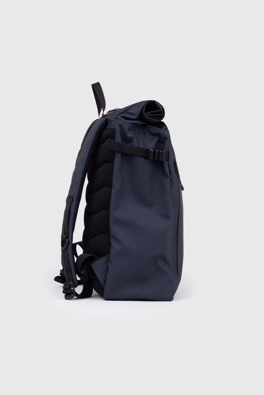 STREAM Slim Rolltop M